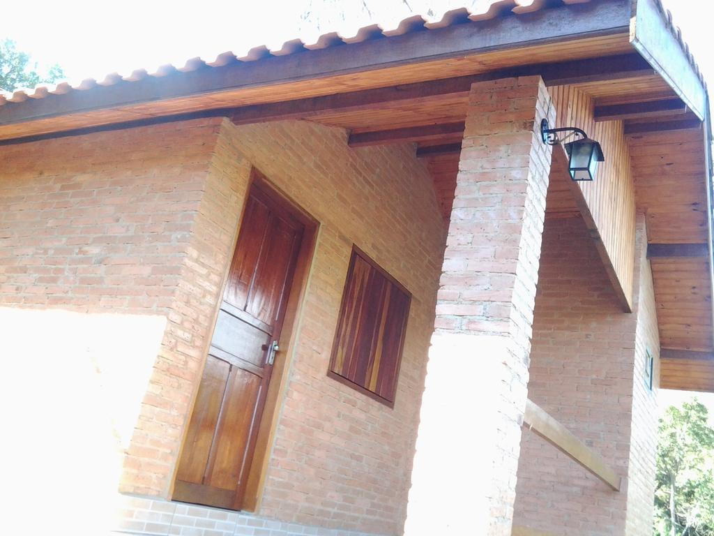 Chales Pedacim Du Ceu Bueno Brandão Cameră foto